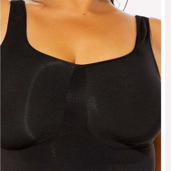 YITTY Nearly Naked Shapewear Thong Bodysuit from Fabletics. - Picture 2 of 10